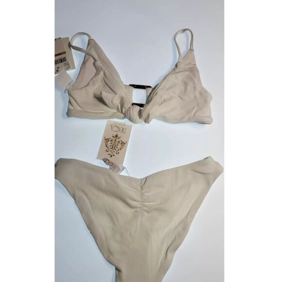BECCA Womens White Bikini Top/Bottoms Set Swim Suit Small NEW - Picture 4 of 12